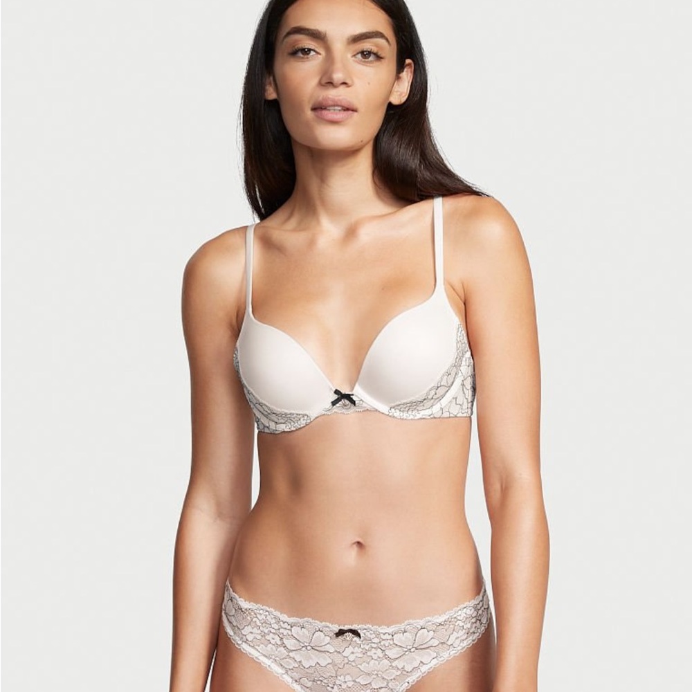 Victoria Secret Body By Victoria Lace, Push-up Bra